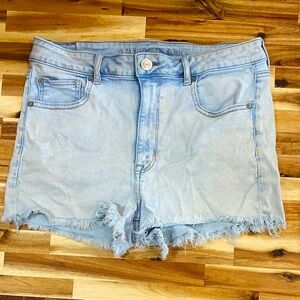 🦅American Eagle Outfitters Faded Blue Jean Shorts